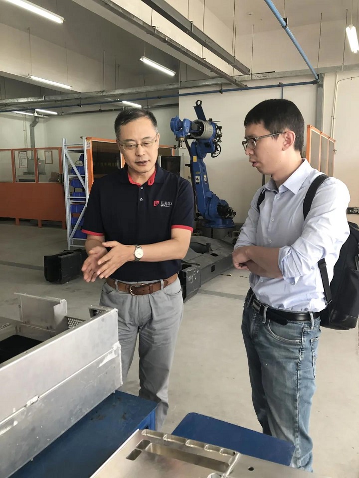 从“心中有数”到“心中有底”，看云顶国际如何“智能”突围
