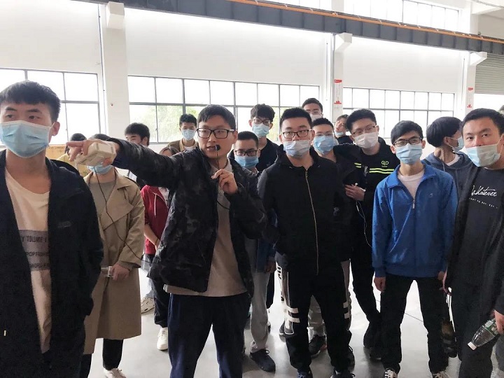 热烈欢迎常熟理工师生一行莅临云顶国际参观交流