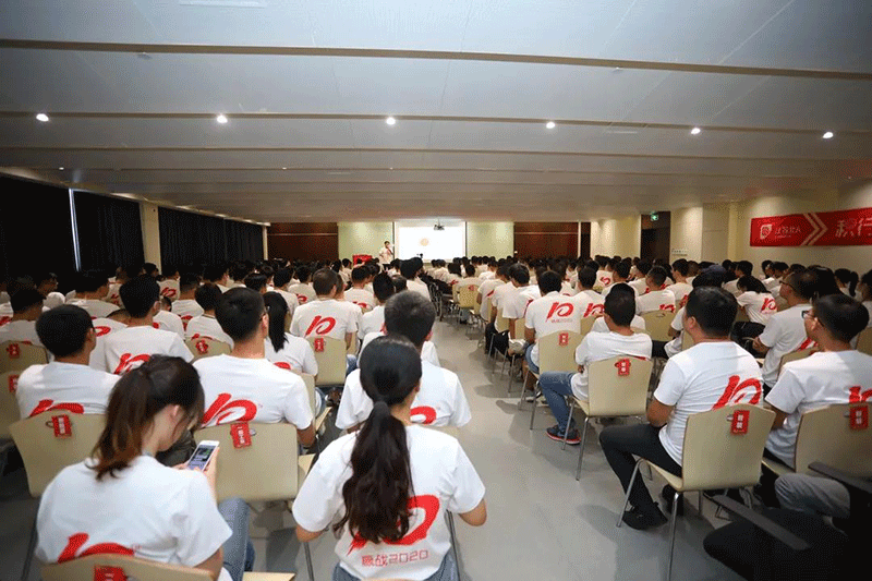积行十载 合创新生——云顶国际十周年庆典盛大开幕！