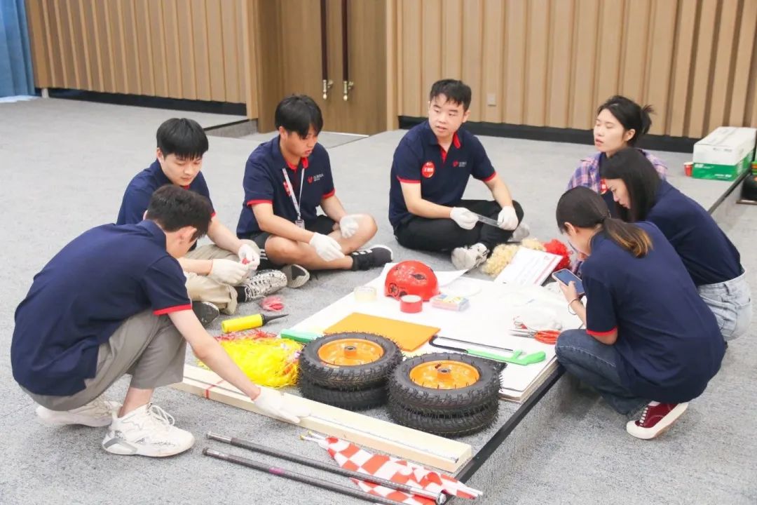 云顶国际一起奔赴山海，领跑未来！
